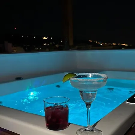 Διαμέρισμα The Boheme Loft - Heated Jacuzzi And Sea View Πάτρα