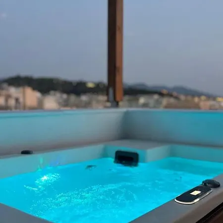 Διαμέρισμα The Boheme Loft - Heated Jacuzzi And Sea View